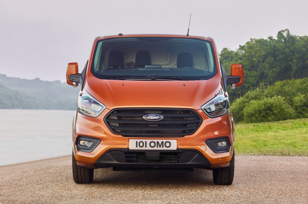 FORD TRANSIT CUSTOM RECEBE ATUALIZAÇÃO DE MEIO CICLO DE VIDA, foto 2
