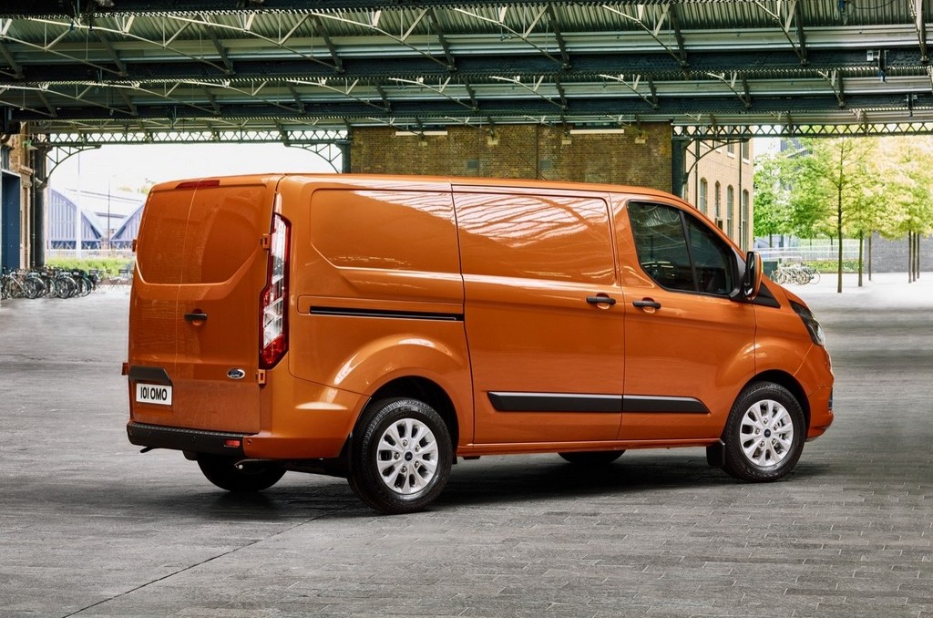 FORD TRANSIT CUSTOM RECEBE ATUALIZAÇÃO DE MEIO CICLO DE VIDA, foto 3