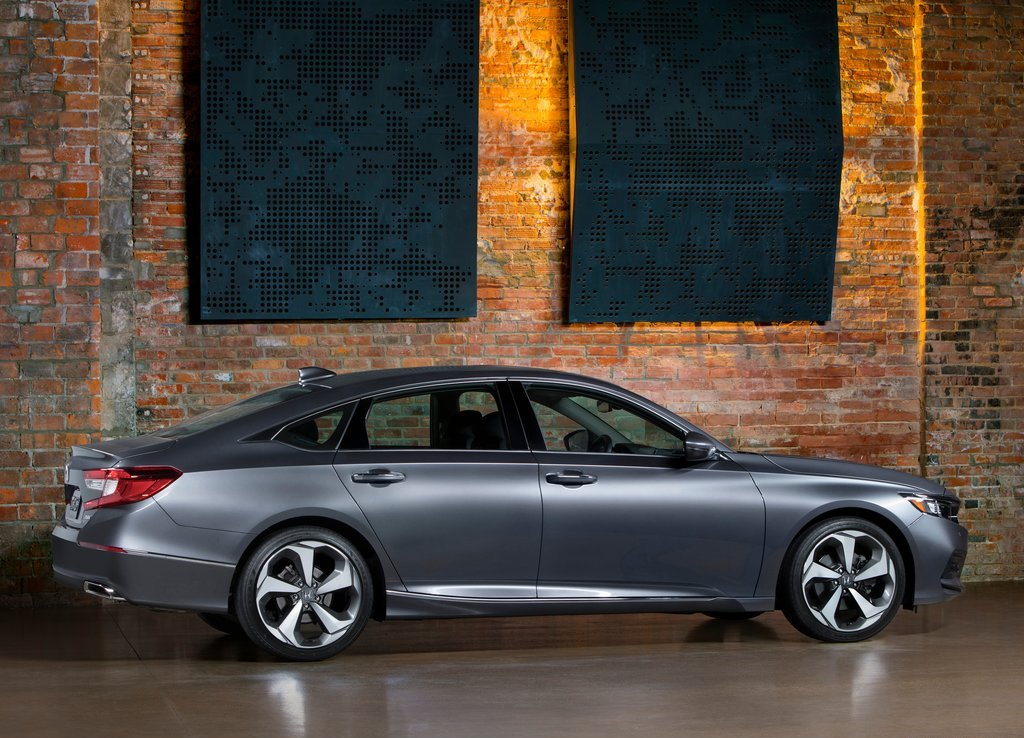 HONDA ACCORD 2018: REVELADA NOS ESTADOS UNIDOS A DÉCIMA GERAÇÃO DO SEDAN JAPONÊS, foto 9
