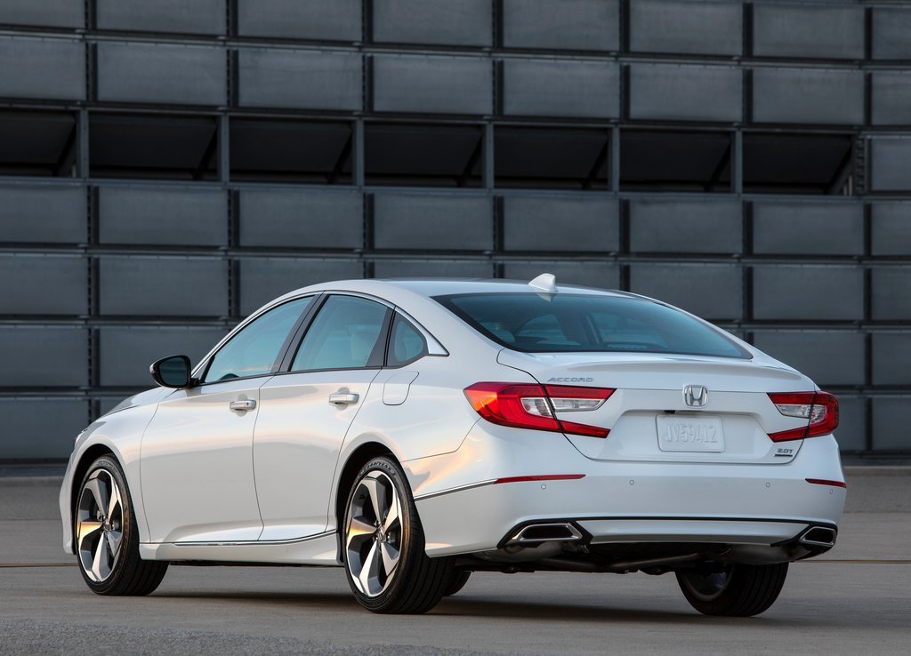 HONDA ACCORD 2018: REVELADA NOS ESTADOS UNIDOS A DÉCIMA GERAÇÃO DO SEDAN JAPONÊS, foto 10