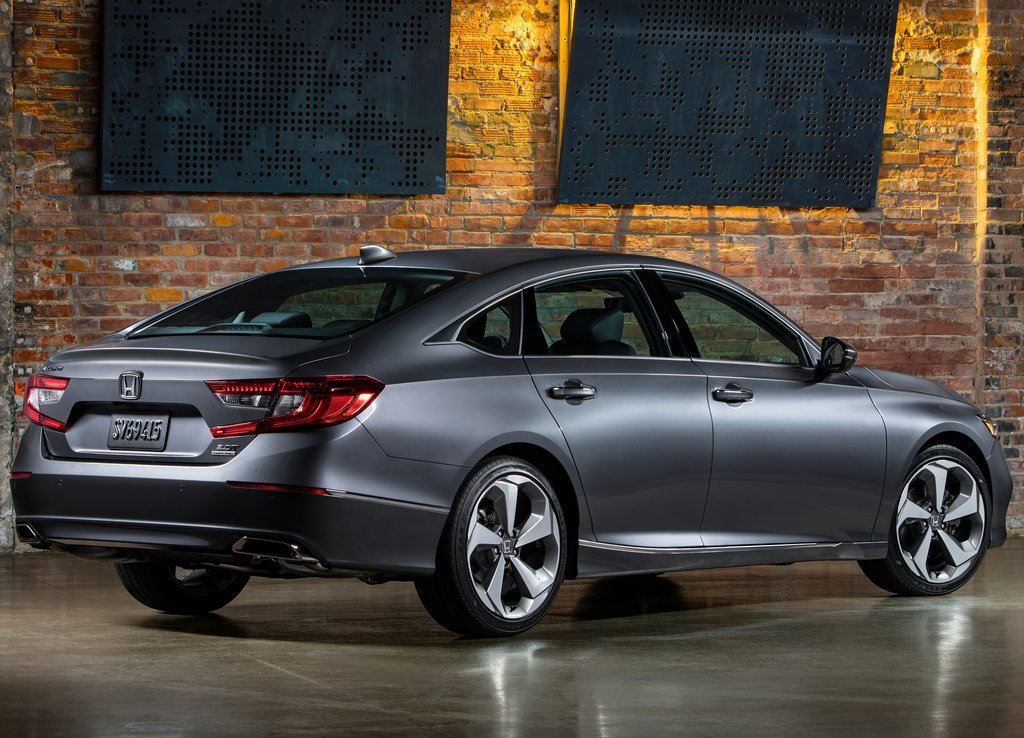 HONDA ACCORD 2018: REVELADA NOS ESTADOS UNIDOS A DÉCIMA GERAÇÃO DO SEDAN JAPONÊS, foto 11