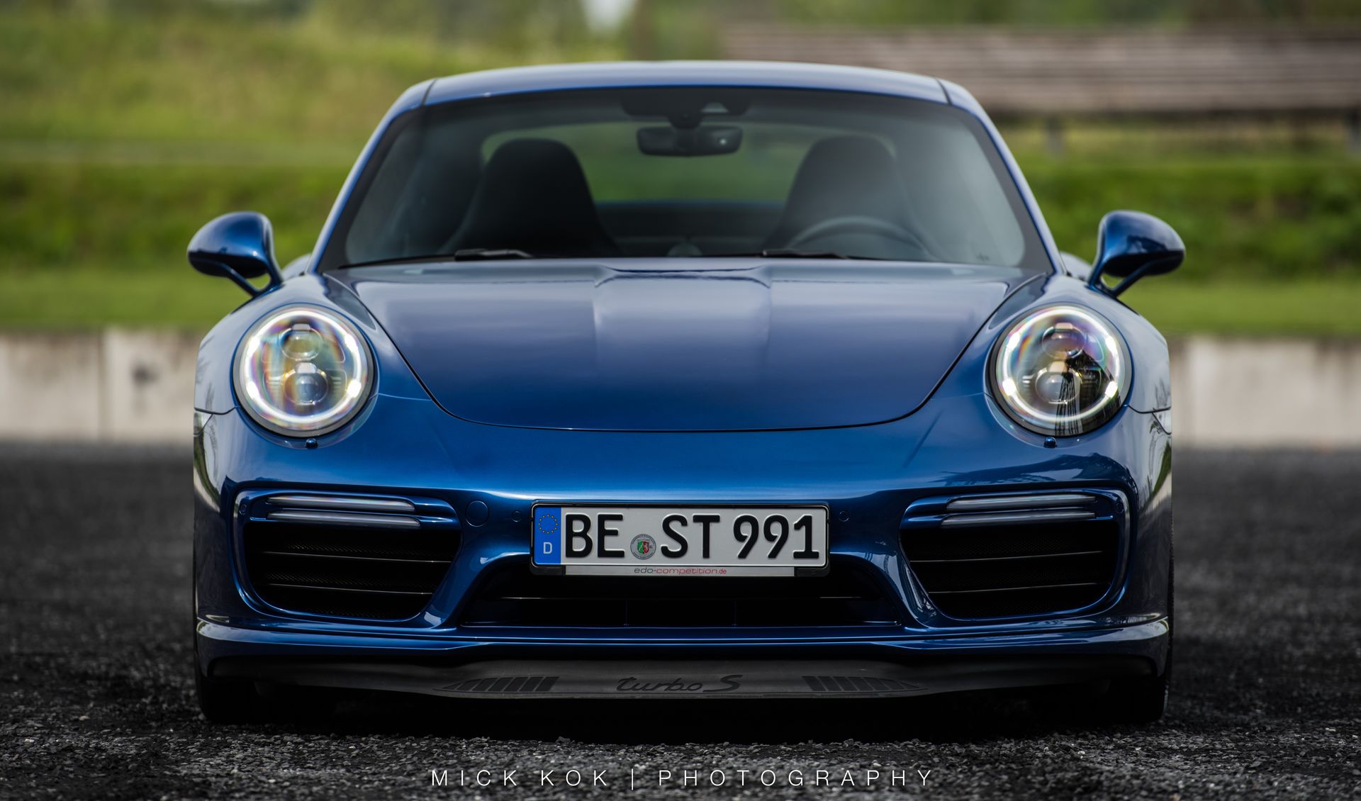 PORSCHE 911 TURBO S ‘BLUE ARROW’ PREPARADO PELA EDO COMPETITION ACELERA DE 0 A 100 KM/H EM 2,7 SEGUNDOS, foto 1