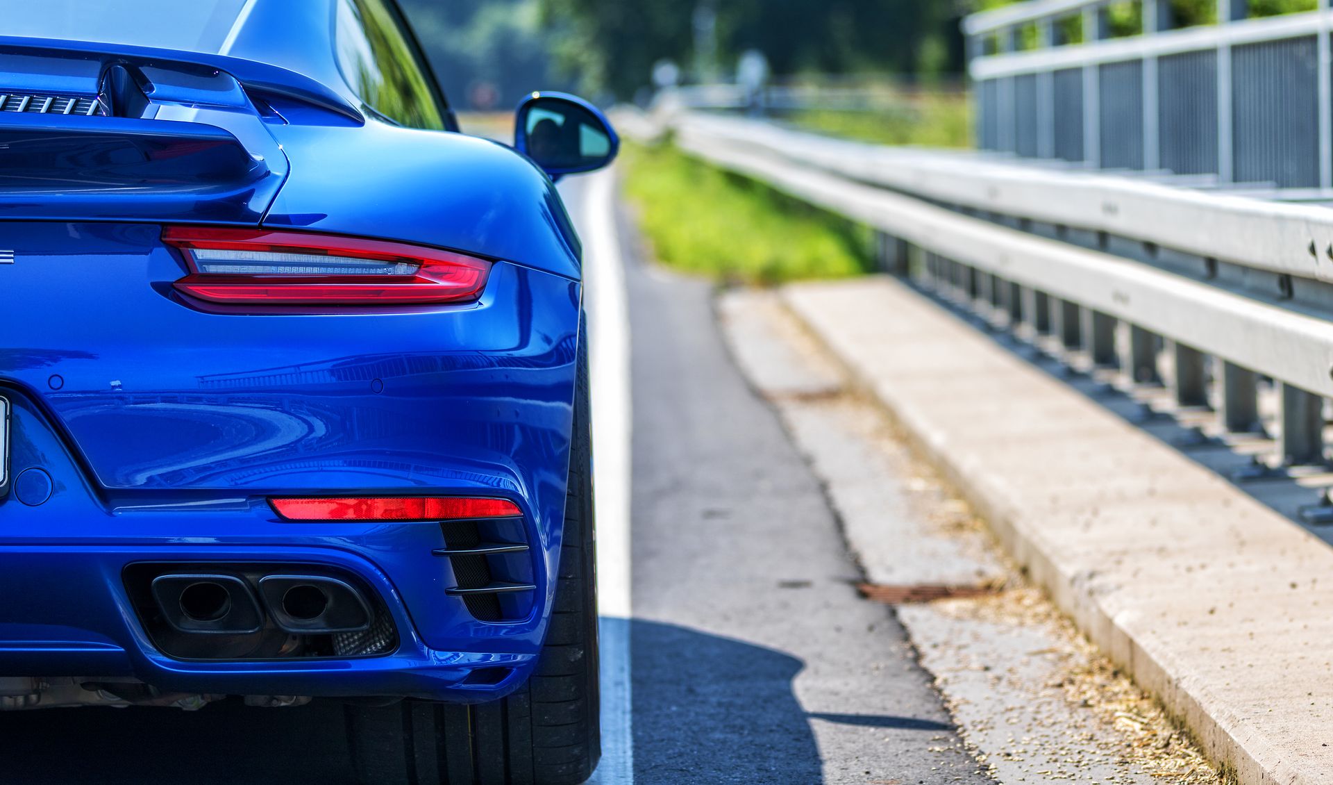 PORSCHE 911 TURBO S ‘BLUE ARROW’ PREPARADO PELA EDO COMPETITION ACELERA DE 0 A 100 KM/H EM 2,7 SEGUNDOS, foto 16