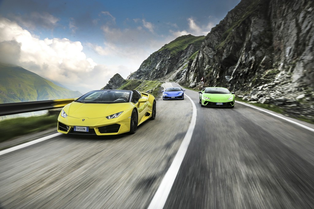 SEIS LAMBORGHINIS HURACÁN RODANDO EM UMA DAS ESTRADAS MAIS EXIGENTES DO PLANETA, foto 4