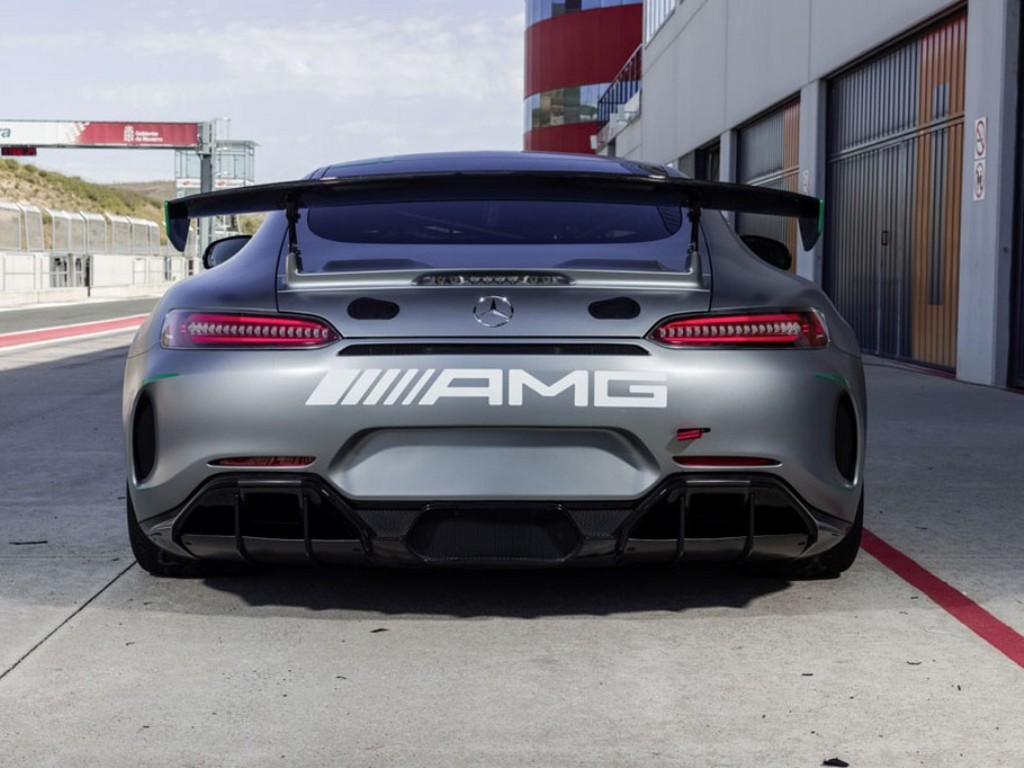 MERCEDES-AMG GT4, ESTE É O NOVO CARRO DE CORRIDAS DA MARCA ALEMÃ, foto 3