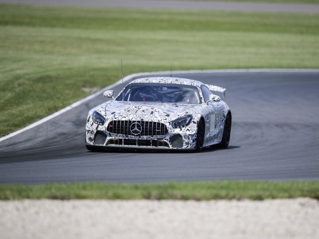 MERCEDES-AMG GT4, ESTE É O NOVO CARRO DE CORRIDAS DA MARCA ALEMÃ, foto 11