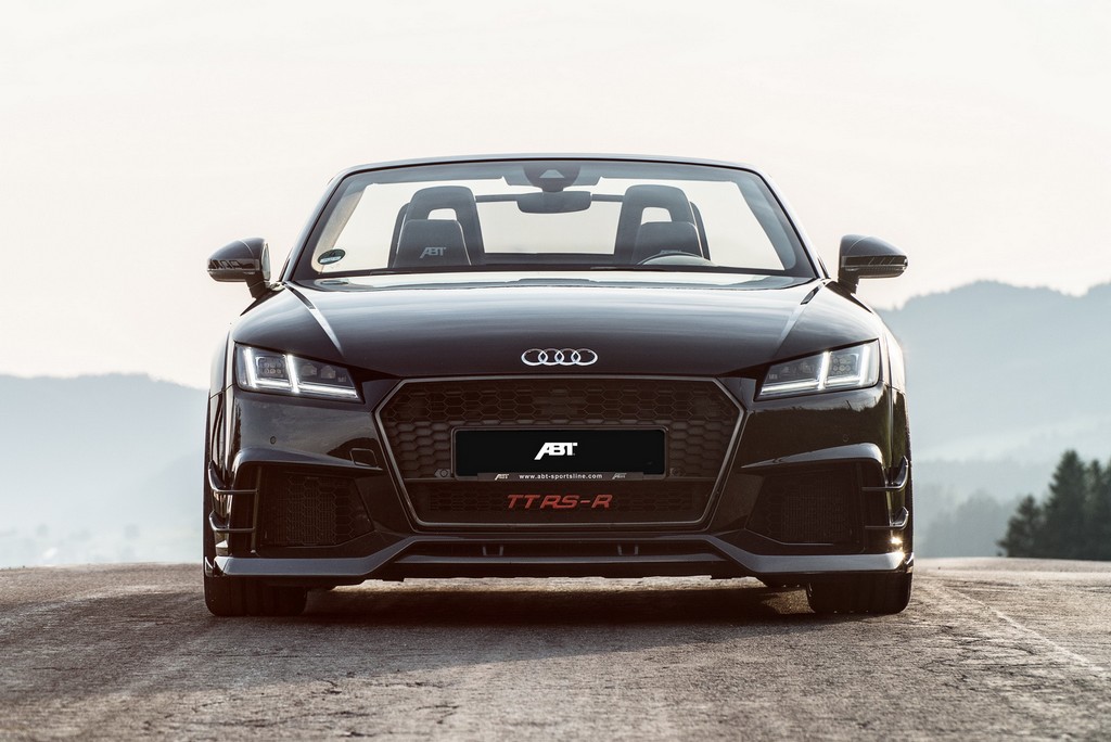 AUDI TT RS-R ROADSTER PREPARADO PELA ABT SPORTSLINE ATINGE 500 CV A CÉU ABERTO, foto 2