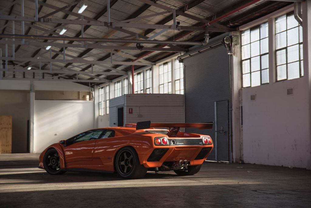UM DOS RAROS LAMBORGHINI DIABLO GTR - A VERSÃO ‘TRACK-ONLY’ DO MODELO ITALIANO - SERÁ LEILOADO EM MONTEREY, foto 2