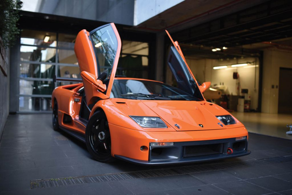 UM DOS RAROS LAMBORGHINI DIABLO GTR - A VERSÃO ‘TRACK-ONLY’ DO MODELO ITALIANO - SERÁ LEILOADO EM MONTEREY, foto 5