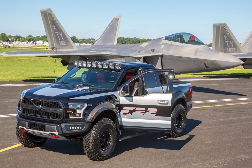 FORD F-150 RAPTOR ‘F-22 RAPTOR’ FOI LEILOADO EM EVENTO DO EAA AIRVENTURE POR 300.000 DÓLARES, foto 9