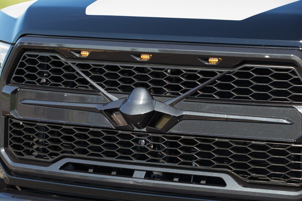 FORD F-150 RAPTOR ‘F-22 RAPTOR’ FOI LEILOADO EM EVENTO DO EAA AIRVENTURE POR 300.000 DÓLARES, foto 11