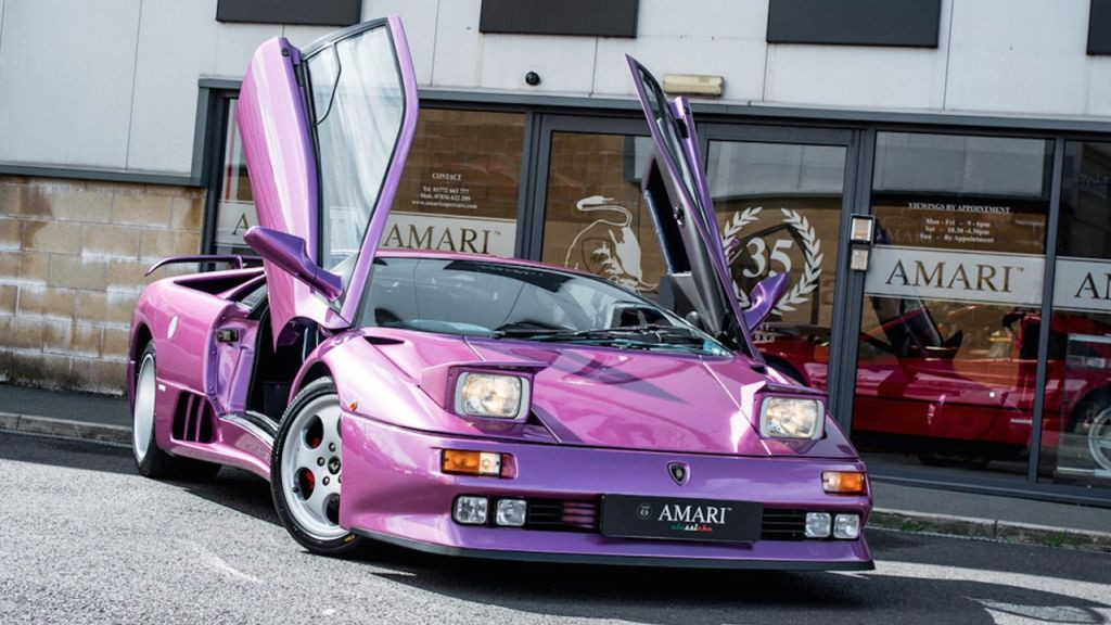 LAMBORGHINI DIABLO SE30 DO VOCALISTA DA BANDA JAMIROQUAI ENCONTRA-SE À VENDA NO REINO UNIDO, foto 2