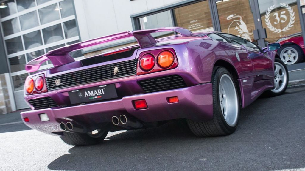 LAMBORGHINI DIABLO SE30 DO VOCALISTA DA BANDA JAMIROQUAI ENCONTRA-SE À VENDA NO REINO UNIDO, foto 3