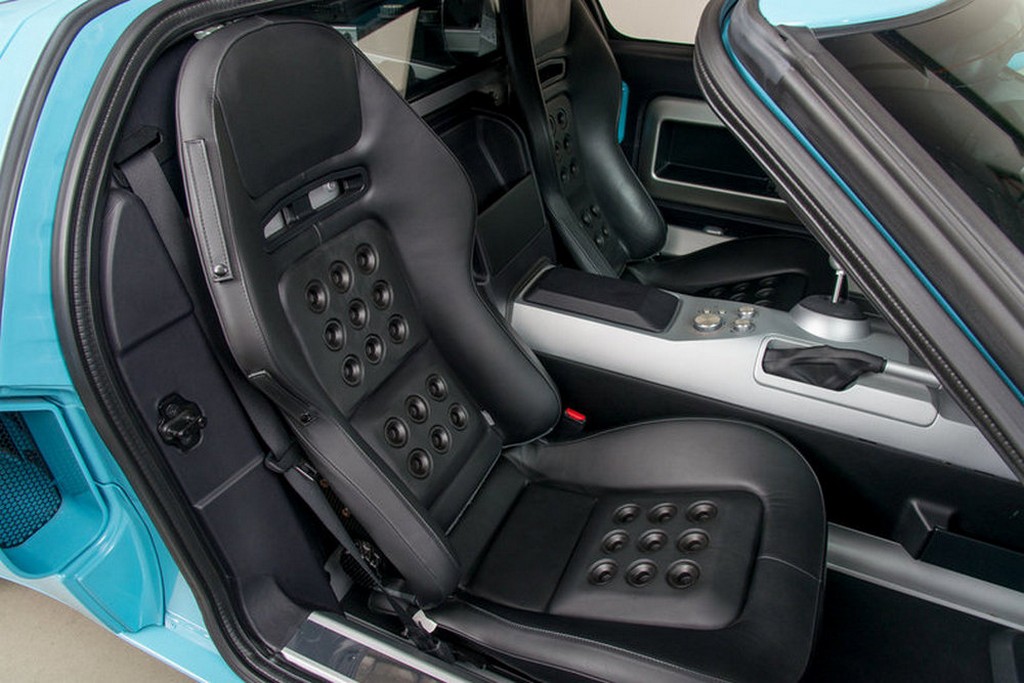 ESTÁ À VENDA NOS ESTADOS UNIDOS UM FORD GT HERITAGE EDITION DE 2006 COM MENOS DE 300 KM, foto 15