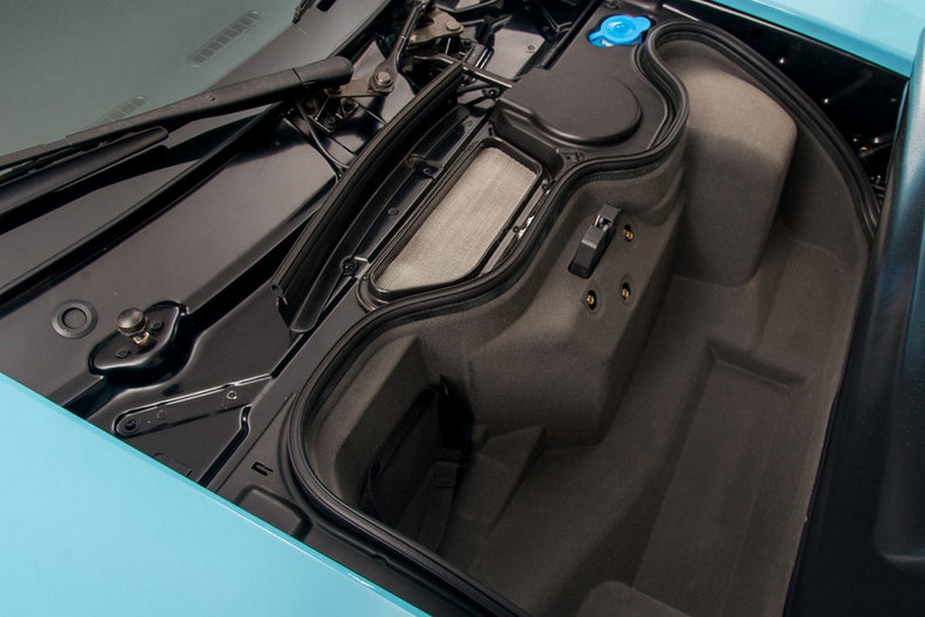 ESTÁ À VENDA NOS ESTADOS UNIDOS UM FORD GT HERITAGE EDITION DE 2006 COM MENOS DE 300 KM, foto 18