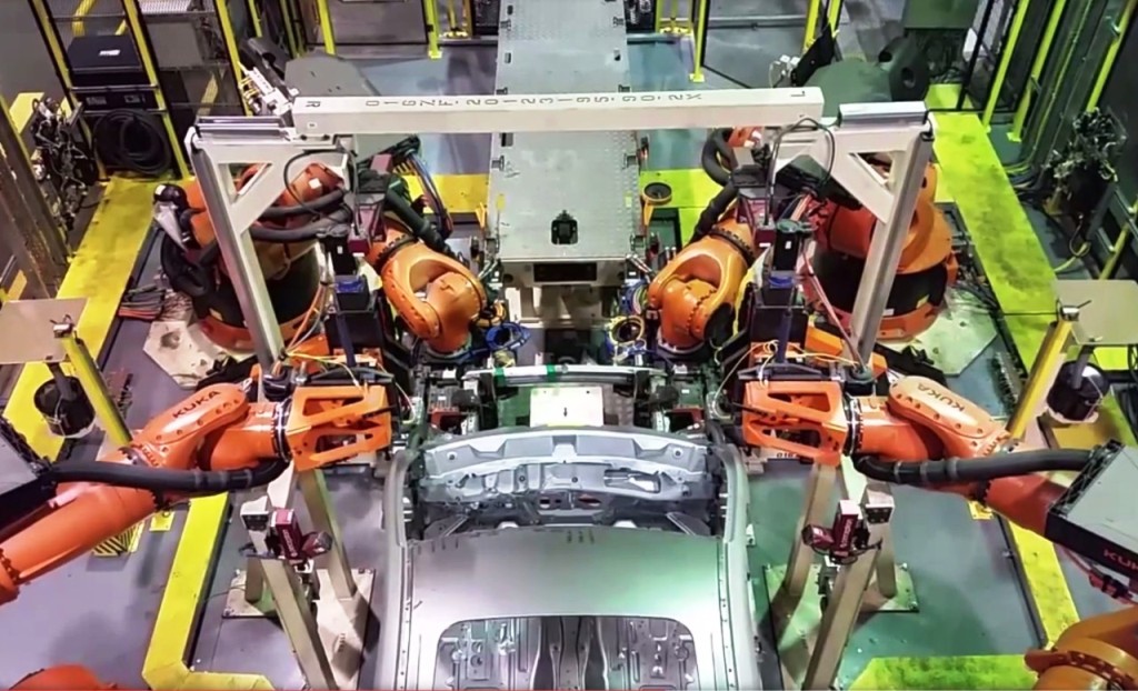 FORD ADOTA AVANÇADO SISTEMA DE MONTAGEM DE CARROCERIA PARA O ECOSPORT 2018 NA FÁBRICA DE CAMAÇARI, foto 4