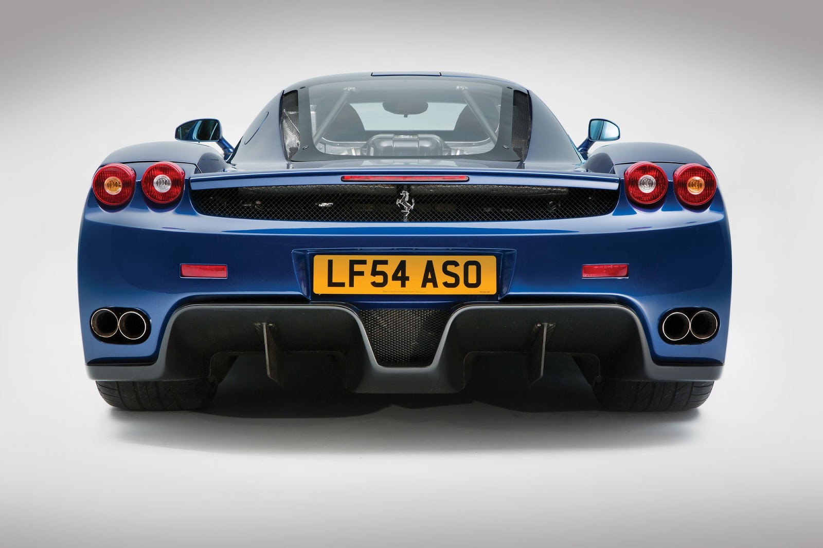 UM IMPECÁVEL FERRARI ENZO BLU TOUR DE FRANCE TAMBÉM SERÁ LEILOADO EM LONDRES, foto 5