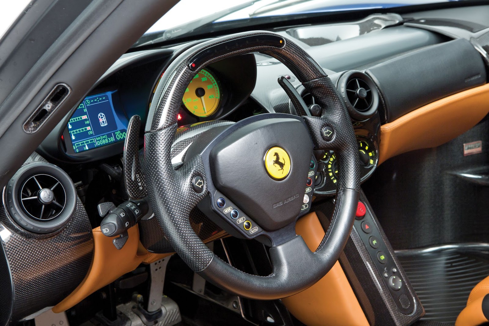UM IMPECÁVEL FERRARI ENZO BLU TOUR DE FRANCE TAMBÉM SERÁ LEILOADO EM LONDRES, foto 17