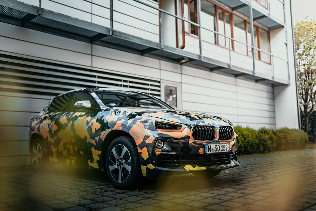 NOVO BMW X2 APARECE CAMUFLADO EM EXPEDIÇÃO NA ‘SELVA URBANA’, foto 5