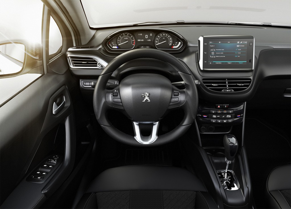 PEUGEOT LANÇA 2008 E 208 COM A NOVA TRANSMISSÃO AUTOMÁTICA DE SEIS VELOCIDADES, foto 3