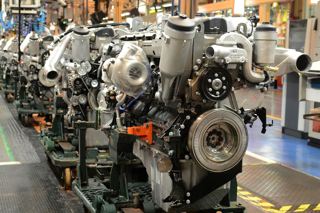 MERCEDES-BENZ FORNECE MOTORES BRASILEIROS PARA O GRUPO DAIMLER, foto 4