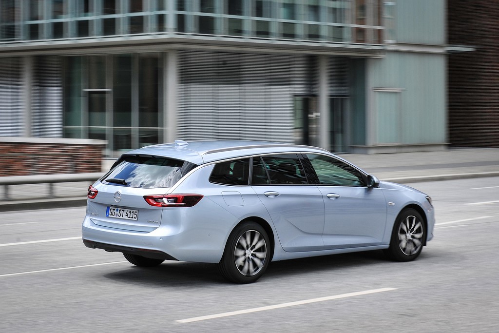 NOVO OPEL INSIGNIA JÁ ULTRAPASSA 50.000 UNIDADES ENCOMENDADAS, SUPERANDO AS EXPECTATIVAS, foto 4