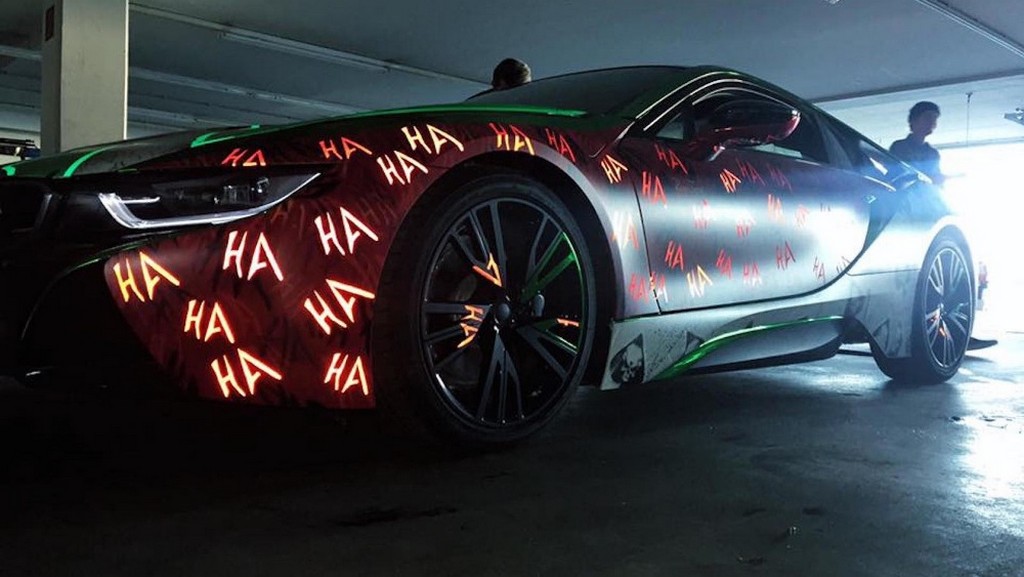 SURGE UM BMW i8 COM O EXTERIOR INSPIRADO NO ‘JOKER’, foto 6