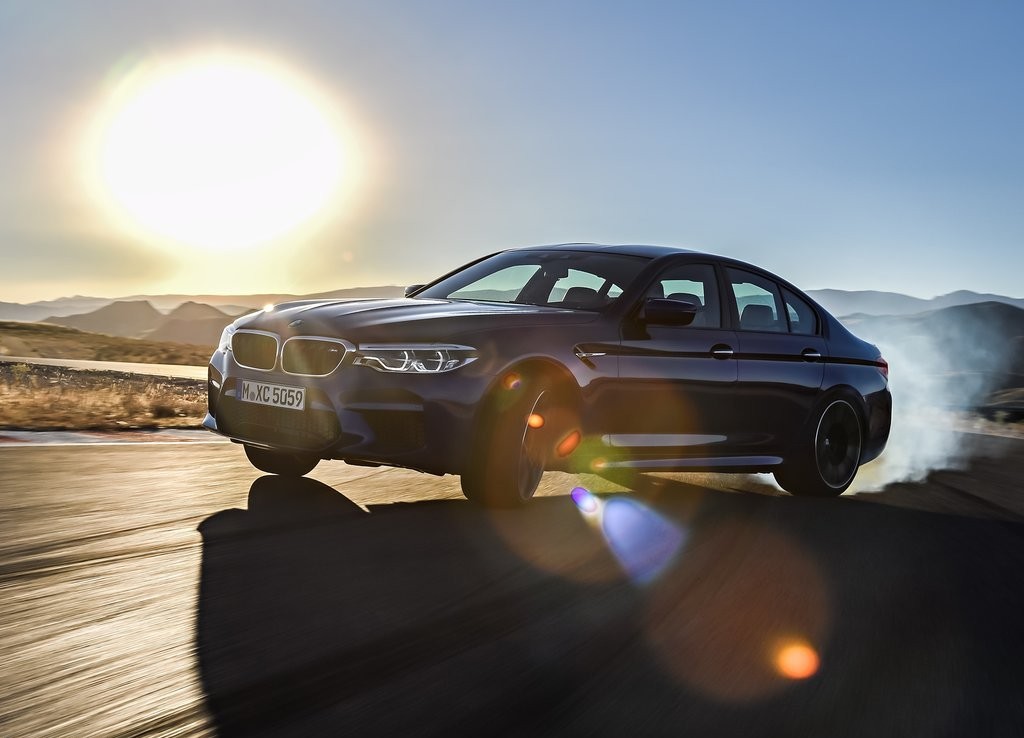 NOVO BMW M5 2018 CHEGA COM DINAMISMO E ALTO DESEMPENHO, foto 6