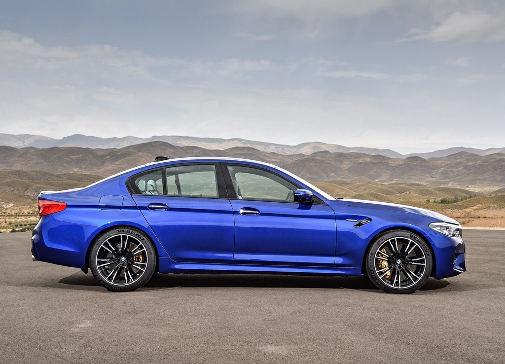 NOVO BMW M5 2018 CHEGA COM DINAMISMO E ALTO DESEMPENHO, foto 15