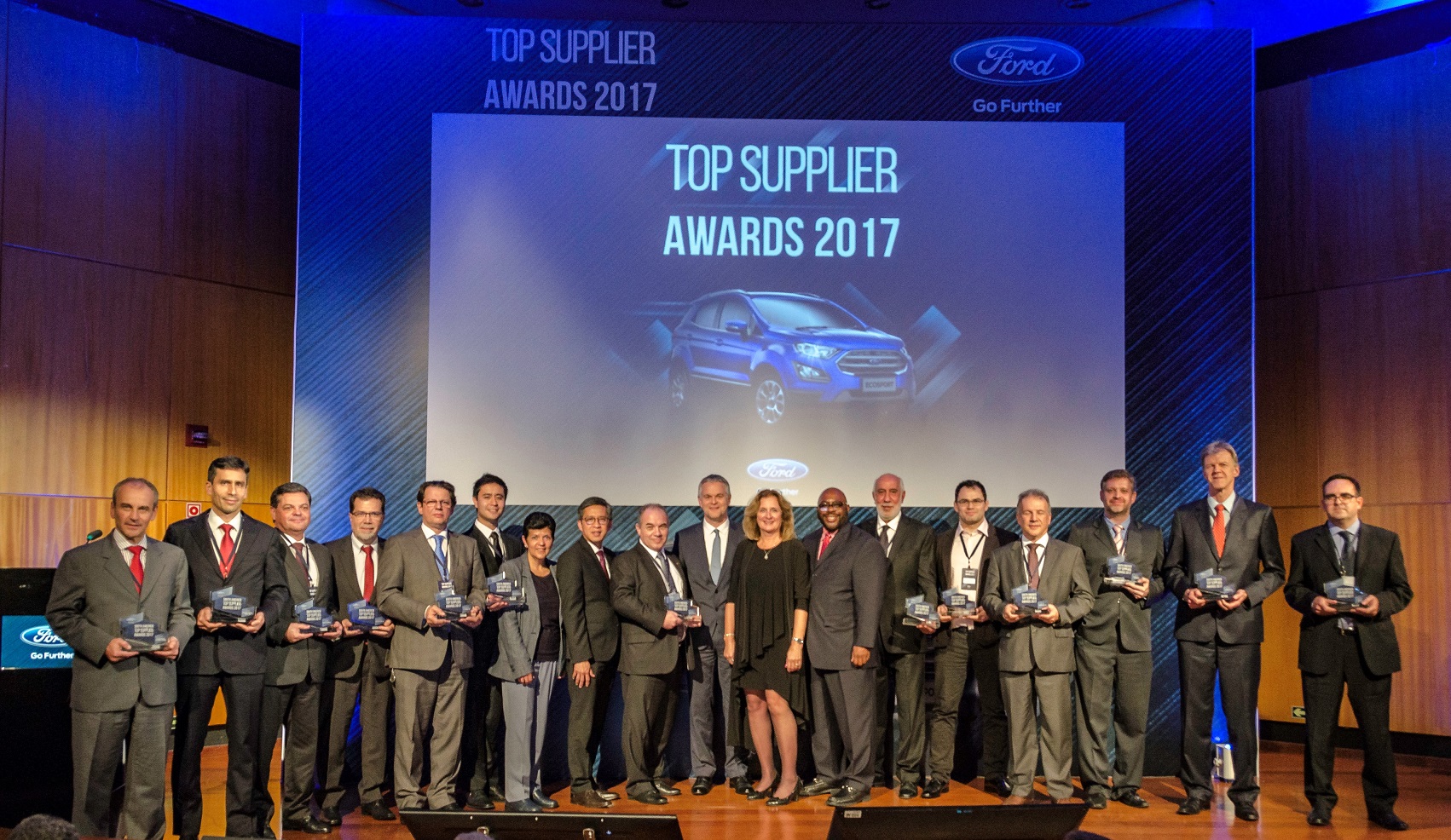 FORD PREMIA SEUS FORNECEDORES DA AMÉRICA DO SUL COM A ENTREGA DO TOP SUPPLIER 2017, foto 1