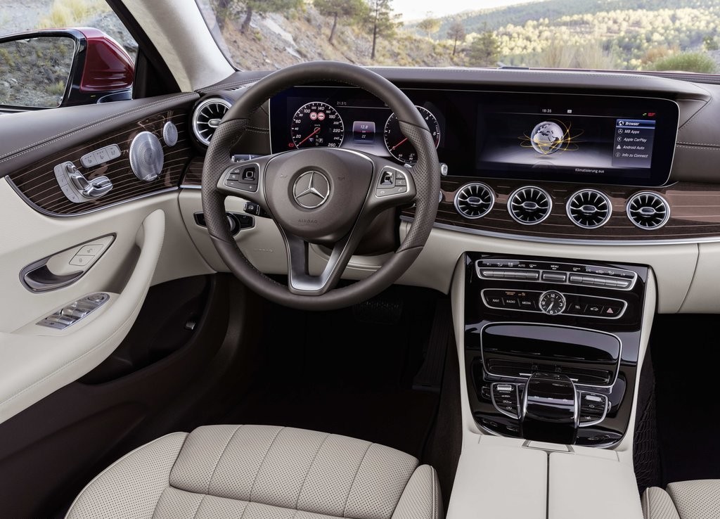 MERCEDES-BENZ E 300 COUPE CHEGA AO BRASIL EM OUTUBRO POR R$ 390.900, foto 21