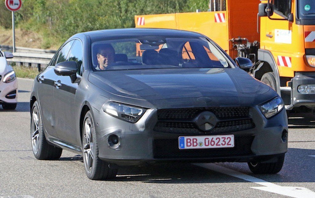 NOVO MERCEDES-BENZ CLS ESTÁ PRATICAMENTE PRONTO, foto 1