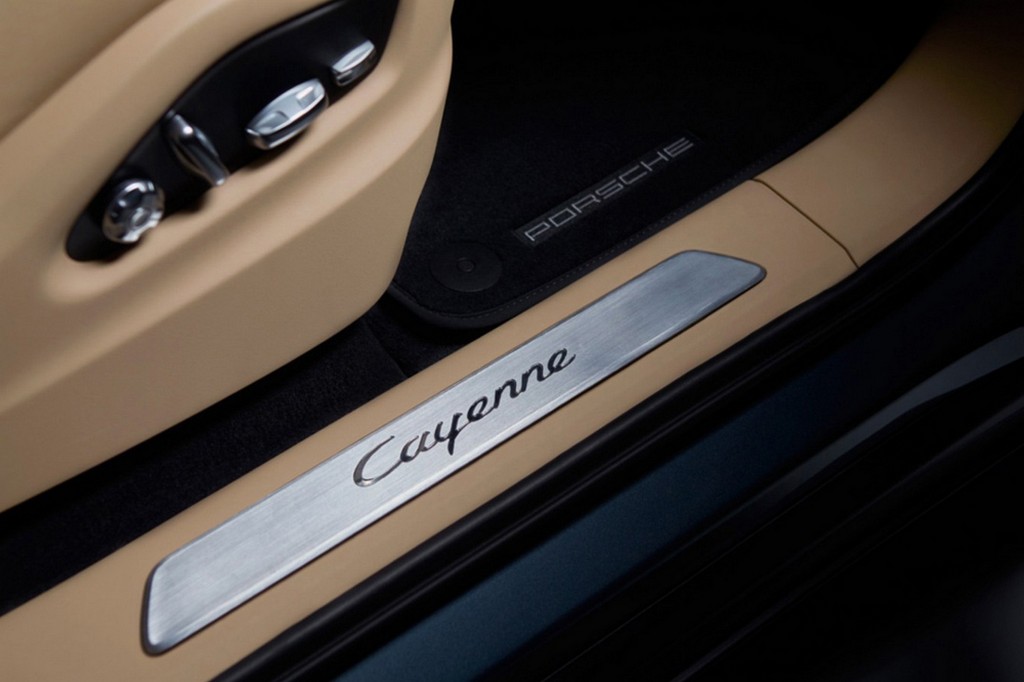 VAZAM IMAGENS OFICIAIS DO NOVO PORSCHE CAYENNE QUE SERÁ REVELADO AMANHÃ, foto 12