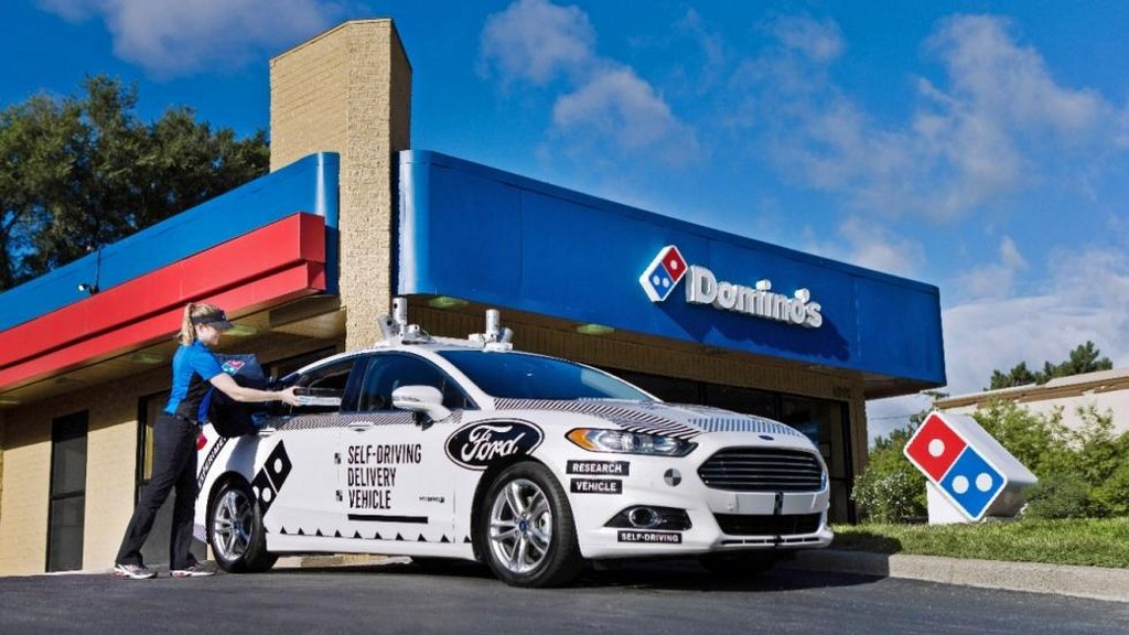 FORD E DOMINO’S PIZZA SE UNEM EM TORNO DO CARRO AUTÔNOMO, foto 1