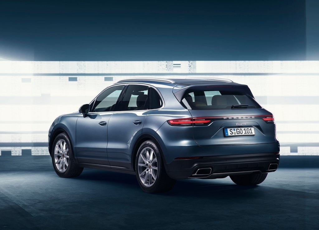 PORSCHE REVELOU HOJE EM STUTTGART O NOVO CAYENNE 2018, foto 8