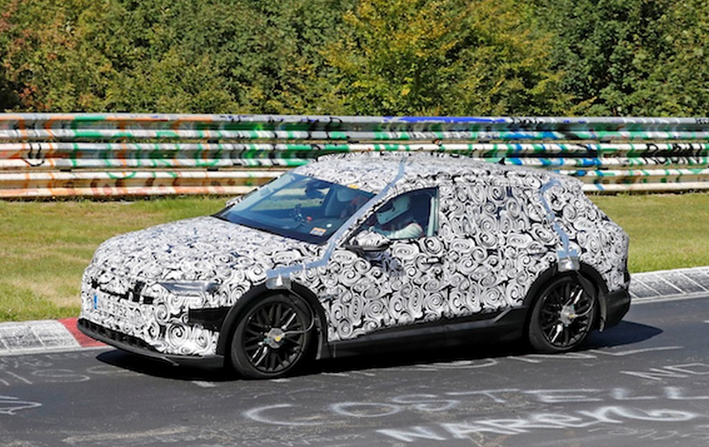 AUDI E-TRON QUATTRO RODA EM TESTES NO CIRCUITO DE NÜRBURGRING, foto 3