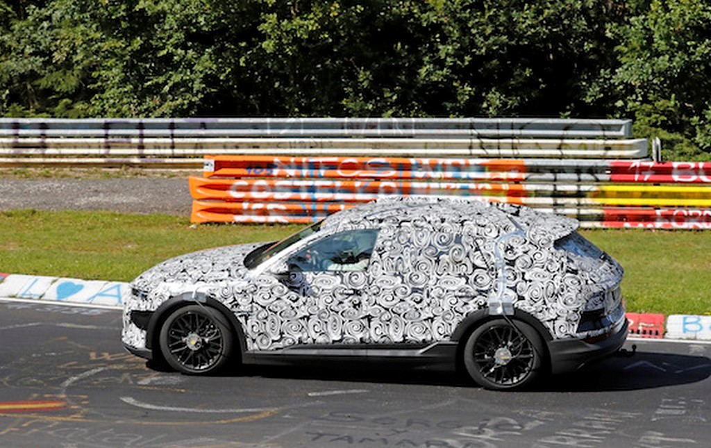 AUDI E-TRON QUATTRO RODA EM TESTES NO CIRCUITO DE NÜRBURGRING, foto 5