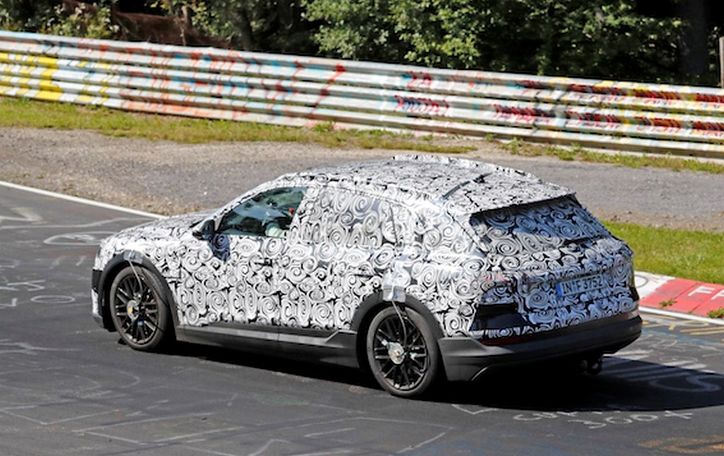 AUDI E-TRON QUATTRO RODA EM TESTES NO CIRCUITO DE NÜRBURGRING, foto 7