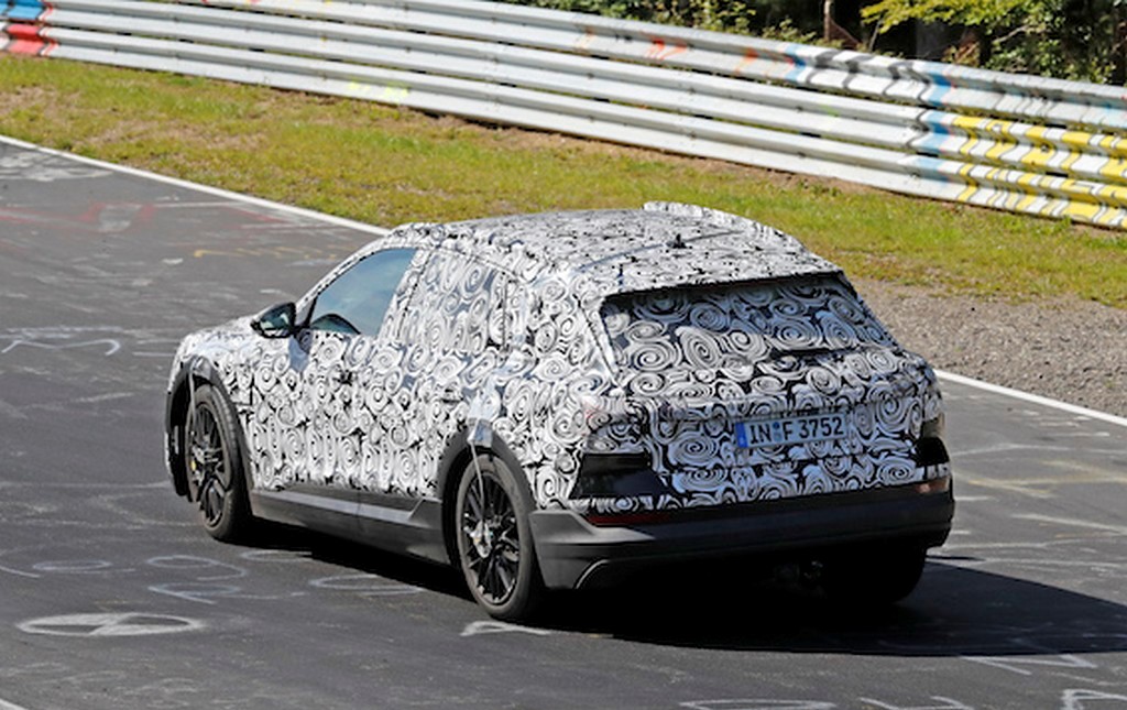 AUDI E-TRON QUATTRO RODA EM TESTES NO CIRCUITO DE NÜRBURGRING, foto 8