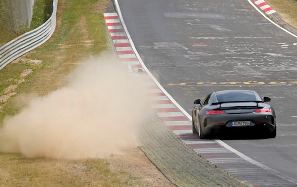 MERCEDES-AMG GT TERÁ VERSAO DE RUA AINDA MAIS EXTREMA QUE O GT R, foto 17