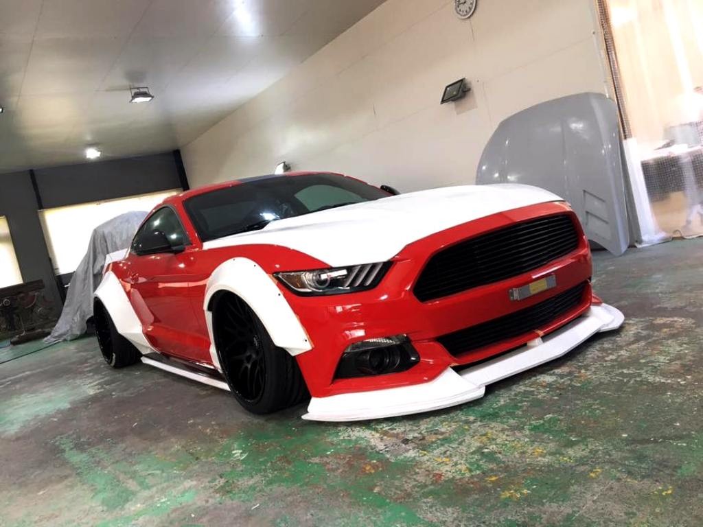 LIBERTY WALK ESTÁ PREPARANDO UM FORD MUSTANG COM SEU ESTILO CARACTERÍSTICO, foto 6