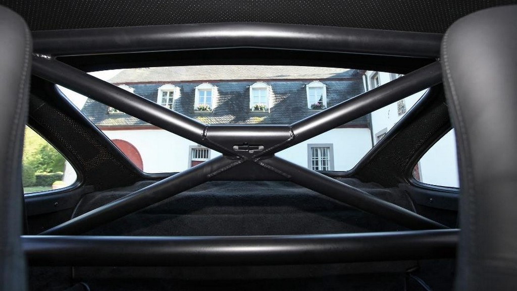 PORSCHE 911 PREPARADO PELA DP MOTORSPORT APOSTA EM SUA LEVEZA, foto 27