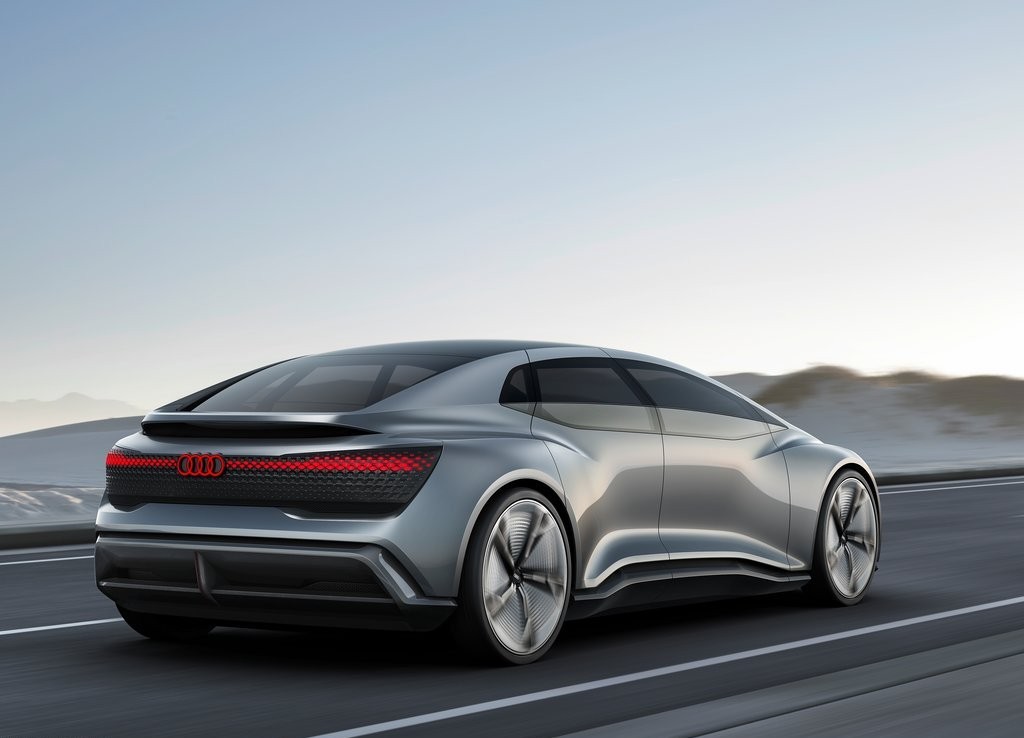 AUDI APRESENTA EM FRANKFURT SUA VISÃO DO CAMINHO DA TECNOLOGIA AUTÔNOMA, foto 9