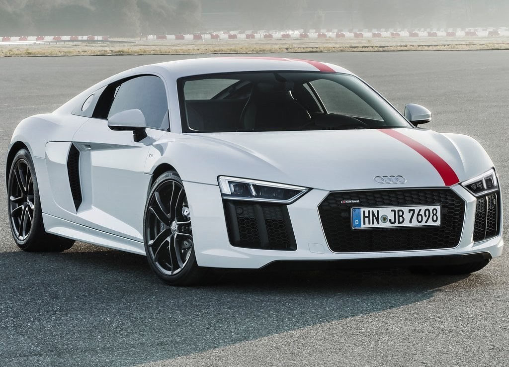 AUDI R8 V10 RWS CHEGA A FRANKFURT: DINÂMICA PURA DE DIREÇÃO, foto 2