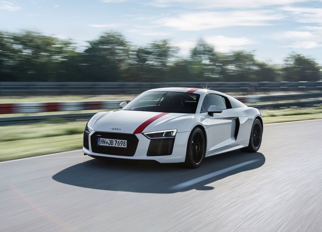 AUDI R8 V10 RWS CHEGA A FRANKFURT: DINÂMICA PURA DE DIREÇÃO, foto 12