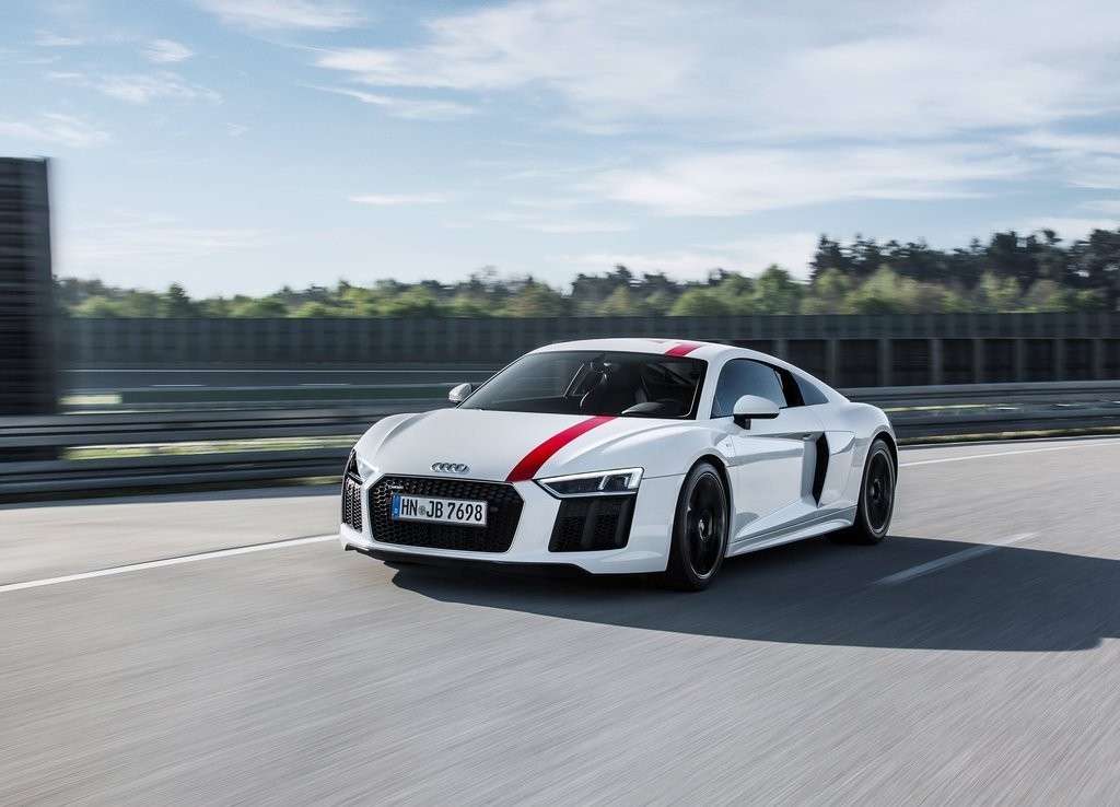 AUDI R8 V10 RWS CHEGA A FRANKFURT: DINÂMICA PURA DE DIREÇÃO, foto 14