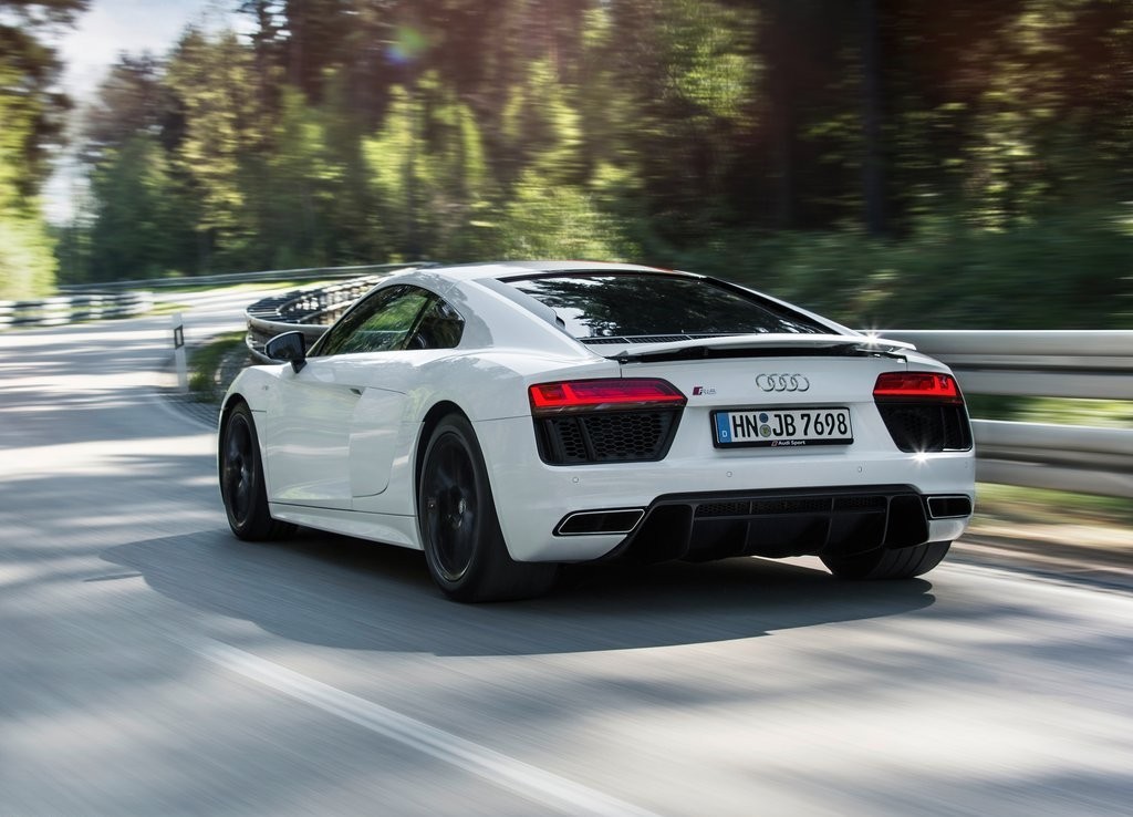 AUDI R8 V10 RWS CHEGA A FRANKFURT: DINÂMICA PURA DE DIREÇÃO, foto 23