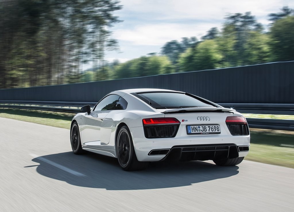 AUDI R8 V10 RWS CHEGA A FRANKFURT: DINÂMICA PURA DE DIREÇÃO, foto 24