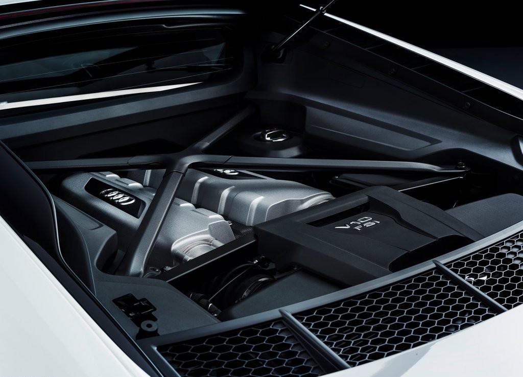 AUDI R8 V10 RWS CHEGA A FRANKFURT: DINÂMICA PURA DE DIREÇÃO, foto 53