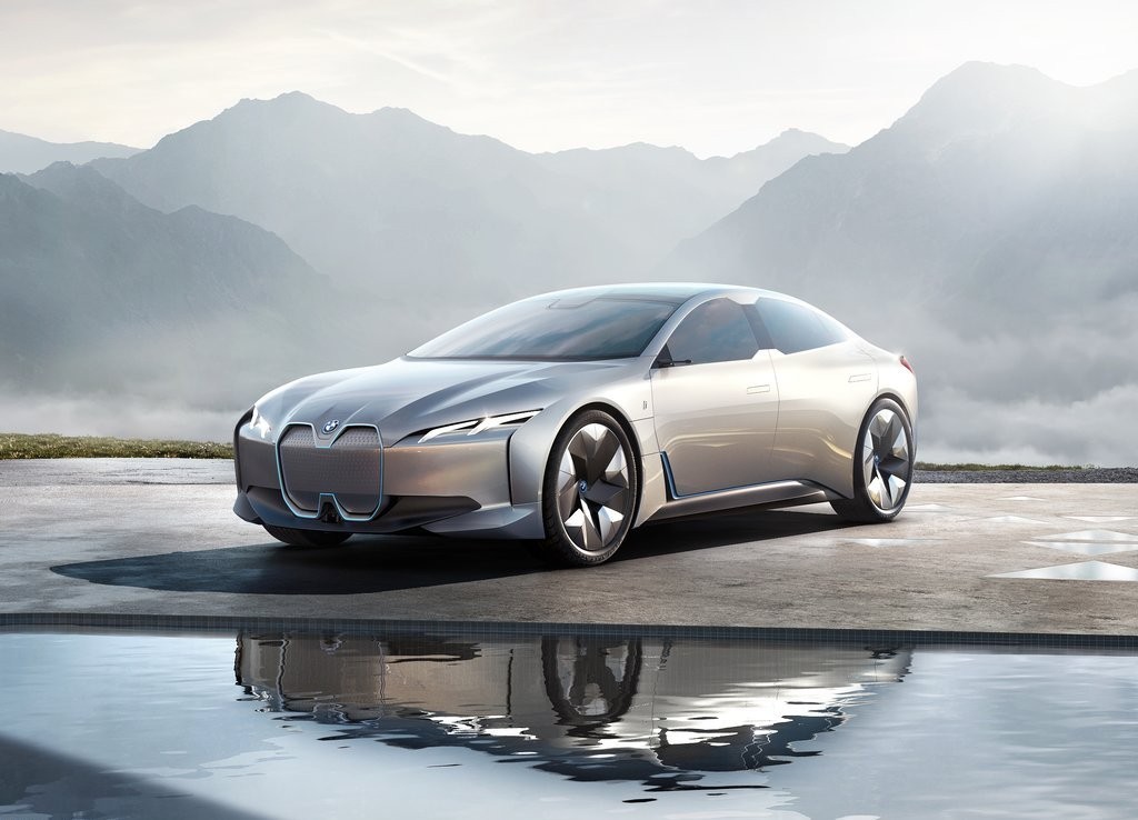 BMW i VISION DYNAMICS REVELADO EM FRANKFURT, foto 1